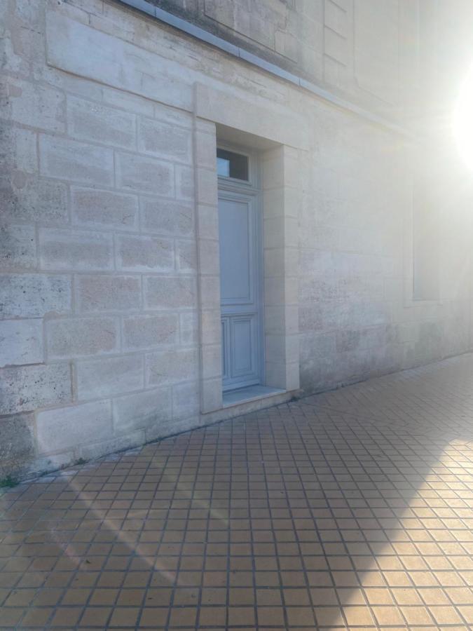 Mieuxqualhotel Jacuzzi Privatif La Parenthese Burdeos Exterior foto
