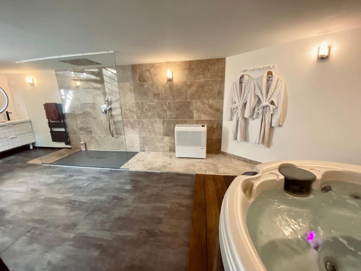 Mieuxqualhotel Jacuzzi Privatif La Parenthese Burdeos Exterior foto
